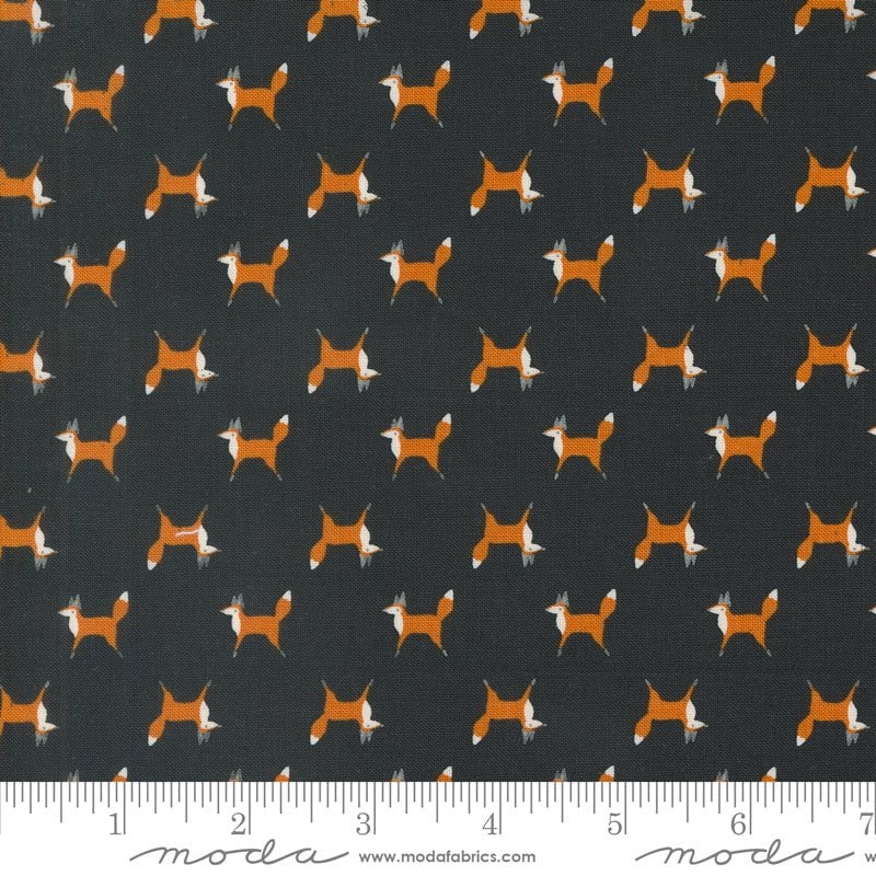 Woodland Wonder: Fox Trot in Midnight Yardage