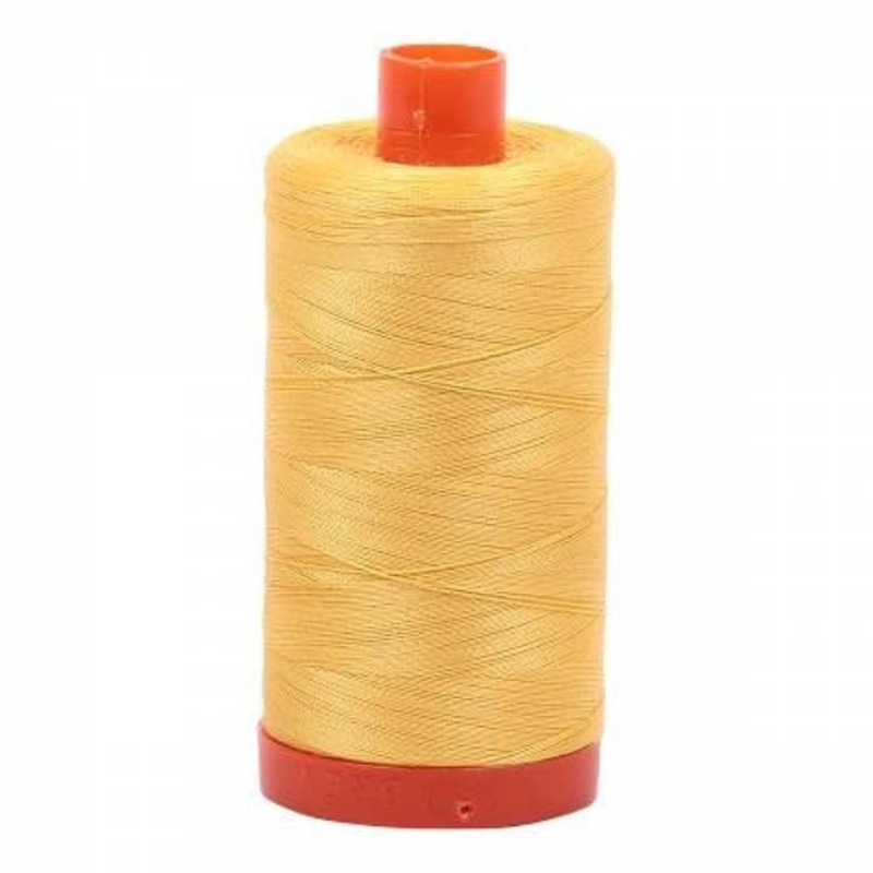 1135 Aurifil – Pale Yellow