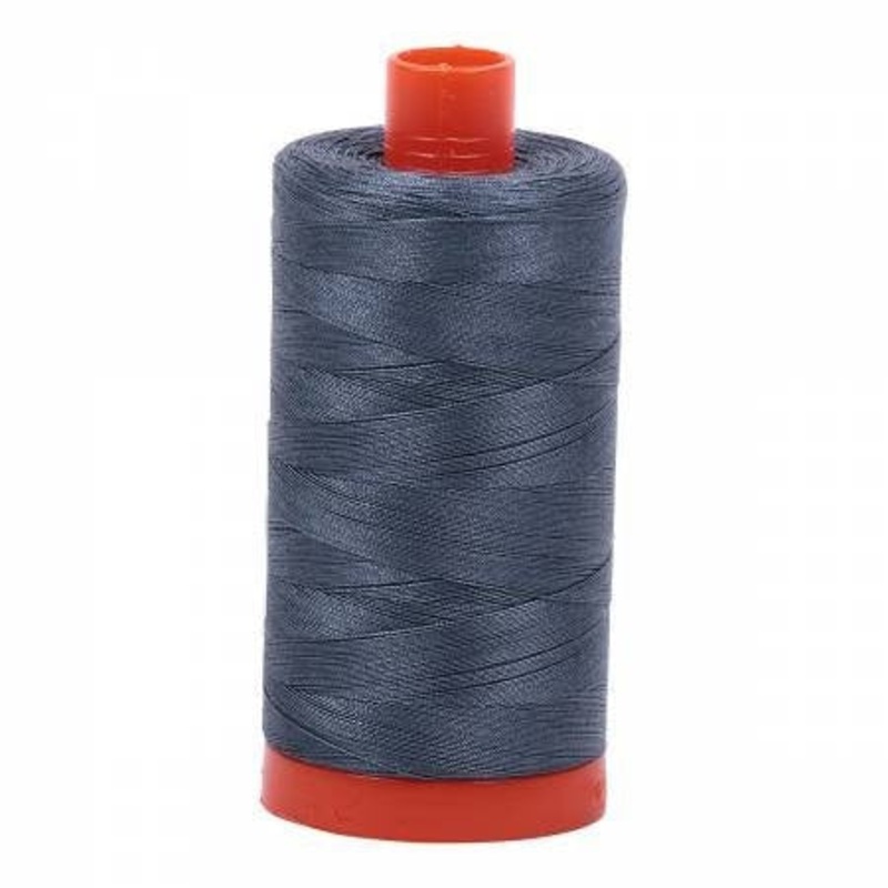 1158 Aurifil – Medium Grey