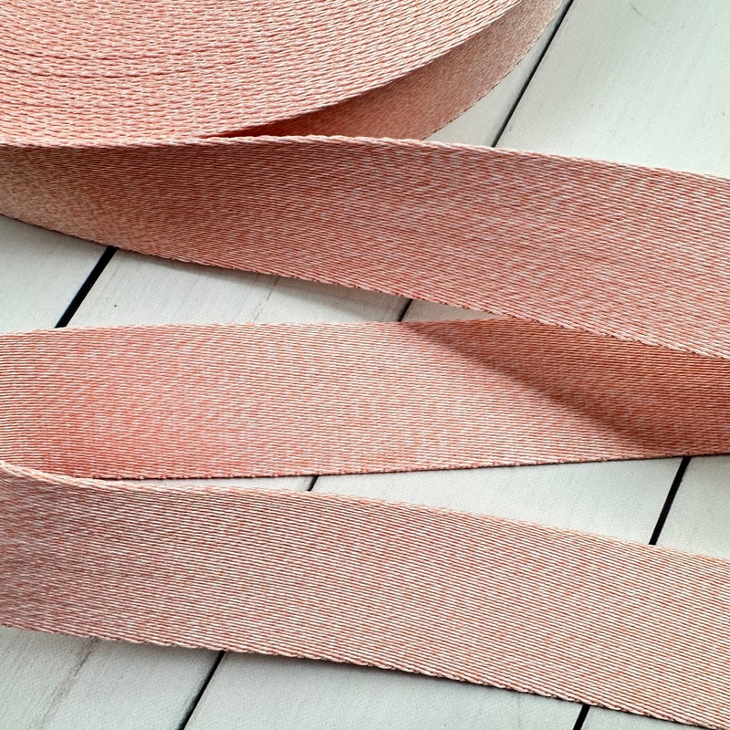 Webbing: Heather in Pastel Peach