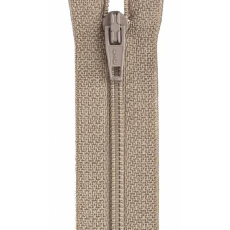 All-Purpose Polyester Coil Zipper 20in Dogwood – F7220-155