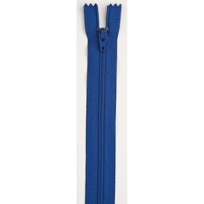 All-Purpose Polyester Coil Zipper 20in Yale Blue – F7220-009