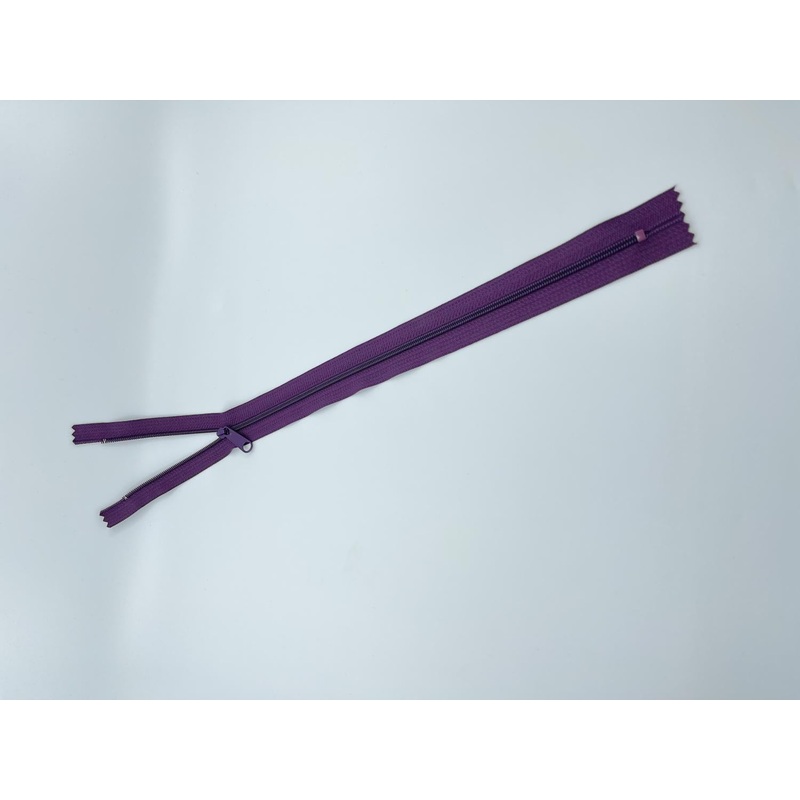 18″ Zipper Eggplant Purple