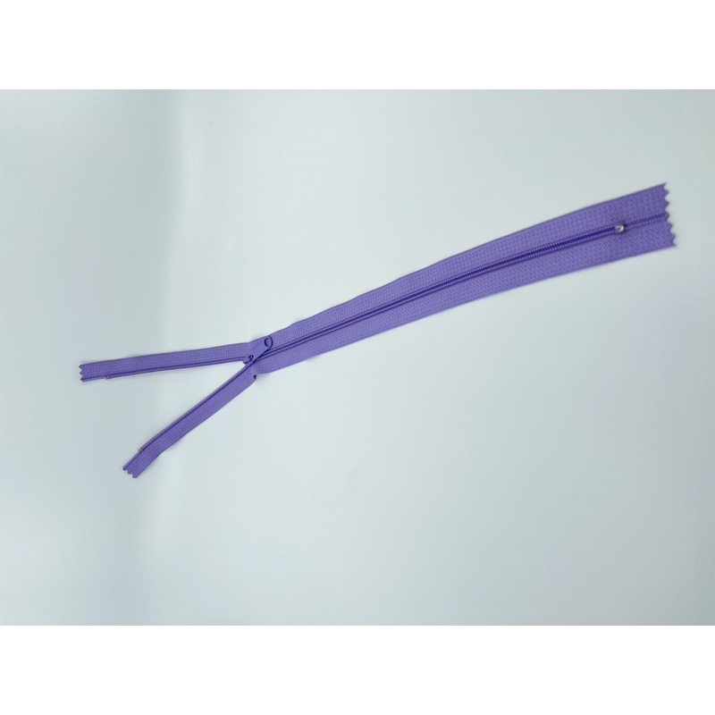 18″ Zipper Lavender ZZ18L