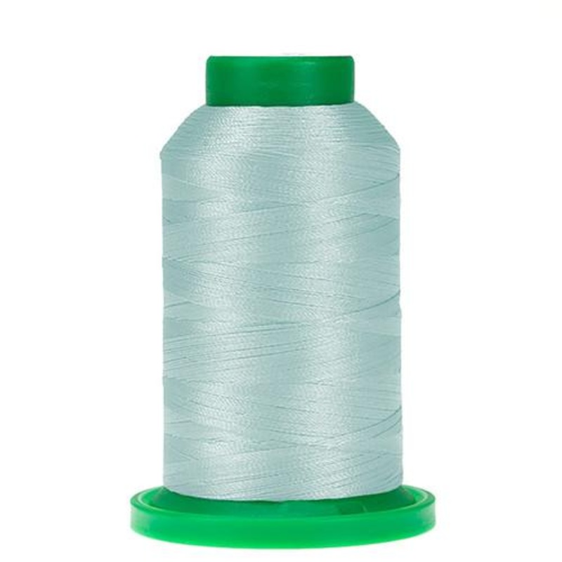 4250 Isacord 100% Polyester 40wt Snomoon