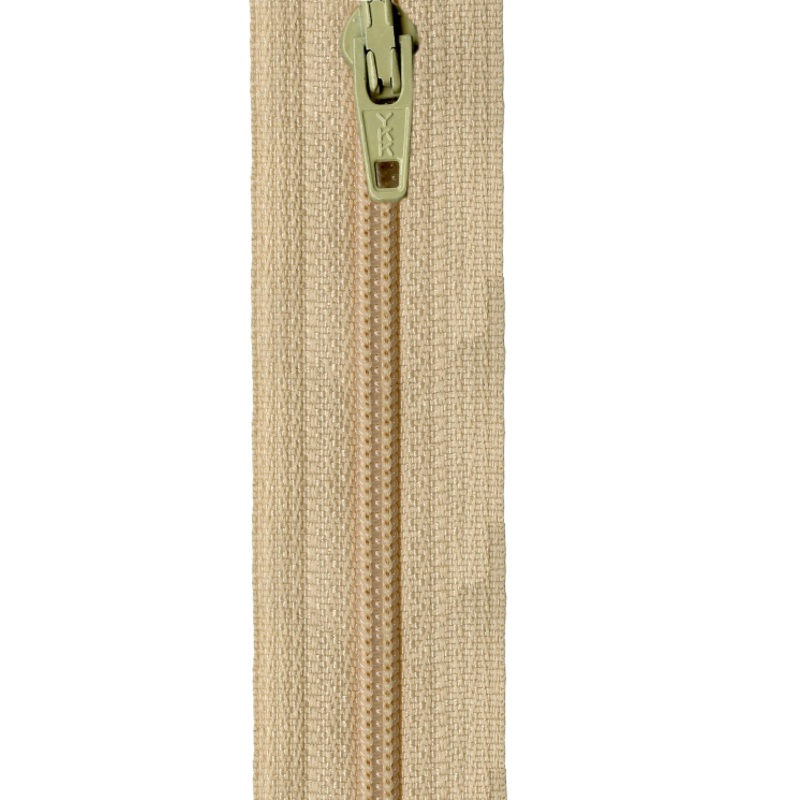 Straw 14″ Zipper