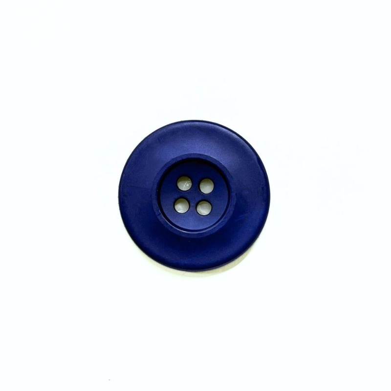 Dill Large Plastic Circle Blue Button