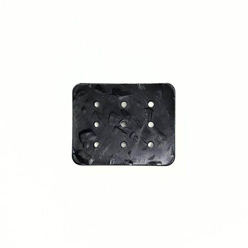 Dill Plastic Rectangle Black Button