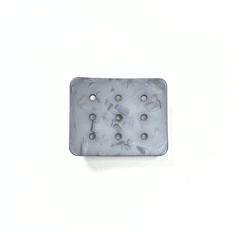 Dill Plastic Rectangle Gray Button