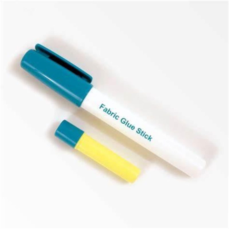 Quilter’s Select Glue Stick Yellow