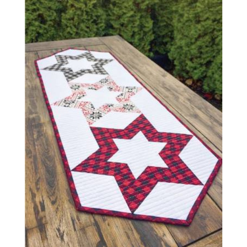 Hollow Star Table Runner Pattern