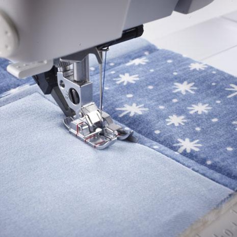 Pfaff Perfect 1/4″ Foot w/Guide