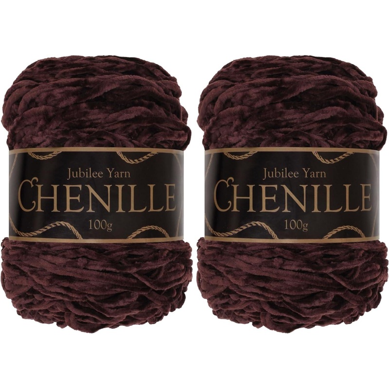 Chenille Yarn Worsted Weight 100g/cake – Molasses